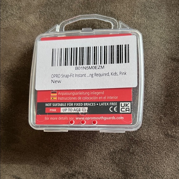 Opro Pink Snap-Fit Youth Mouthguard - Picture 2 of 2